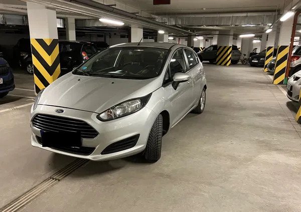 ford Ford Fiesta cena 25900 przebieg: 111000, rok produkcji 2013 z Wrocław